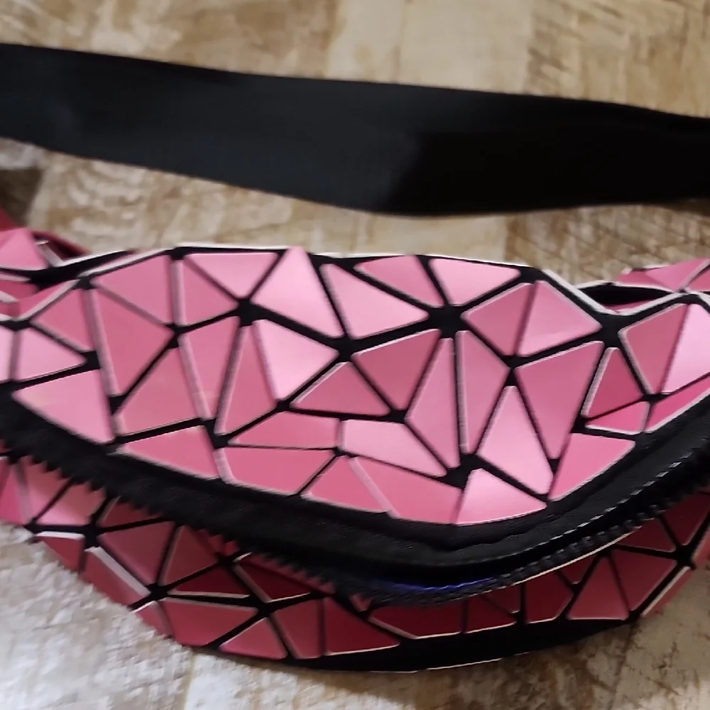 Patrizia Luca Pink and Black Geometric Bag - Picture 3 of 10